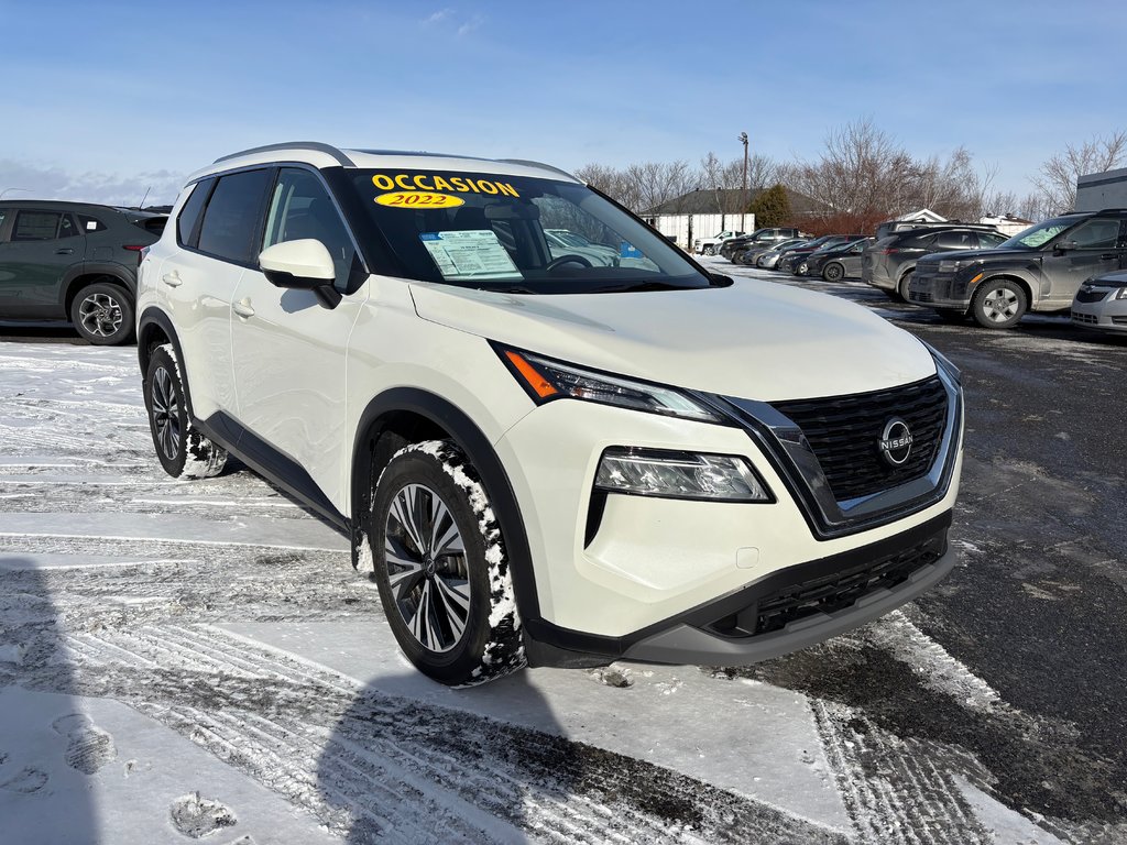 Nissan Rogue SV 2022 à Cowansville, Québec - 7 - w1024h768px