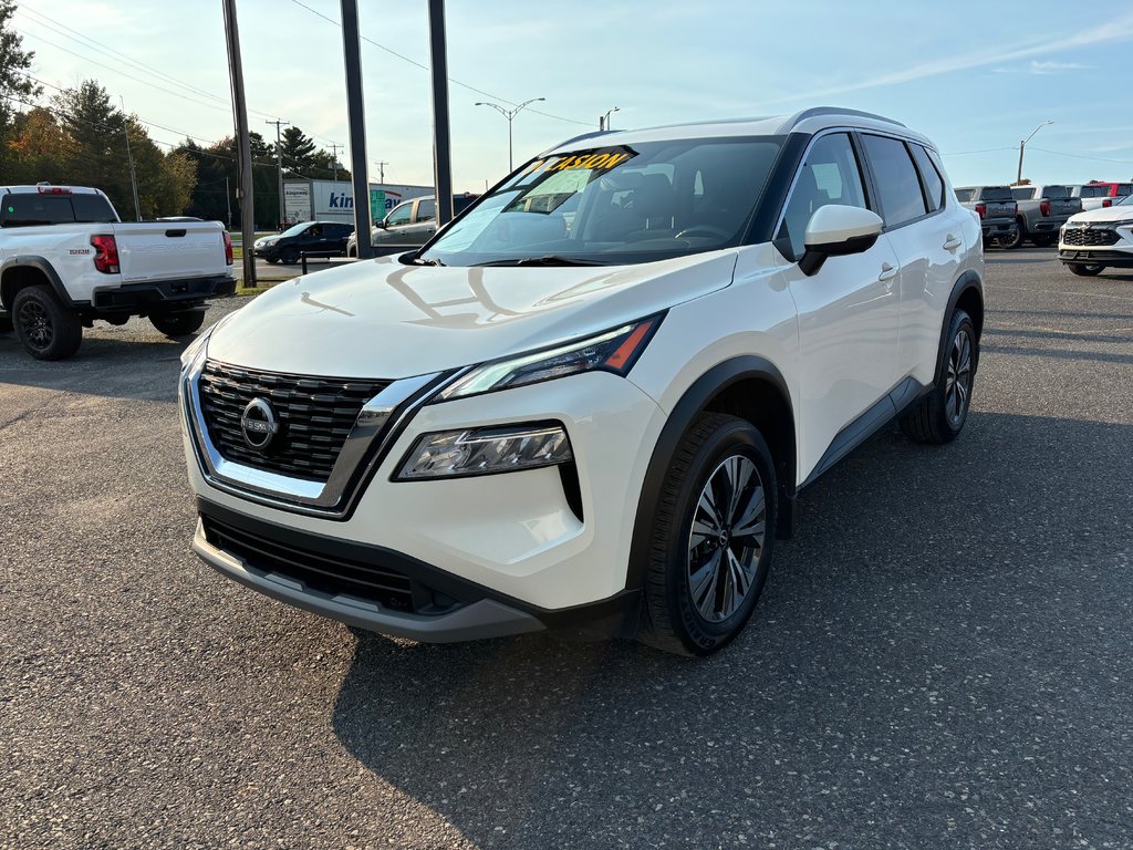 2022  Rogue SV in Cowansville, Quebec - 1 - w1024h768px