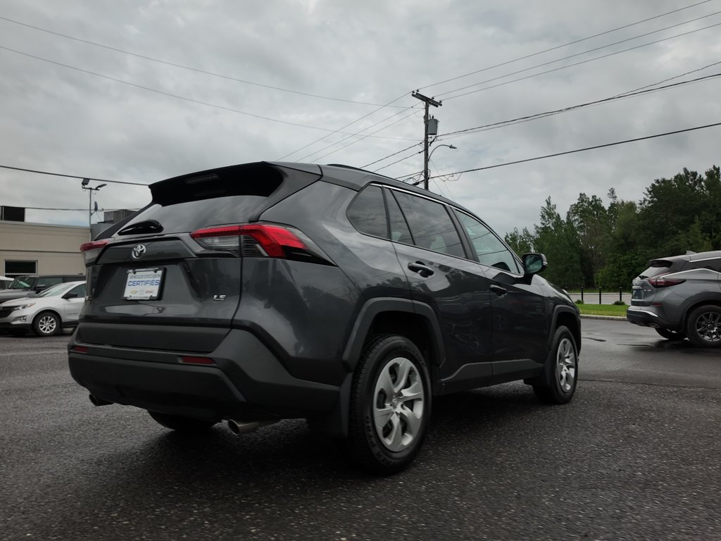 Toyota RAV4 LE 2019 à Cowansville, Québec - 4 - w1024h768px