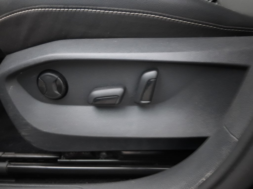 Volkswagen Taos Comfortline 2022 à Cowansville, Québec - 16 - w1024h768px