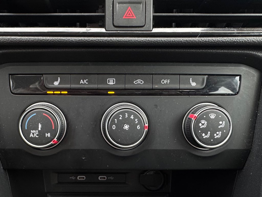 Volkswagen Taos Trendline 2022 à Cowansville, Québec - 17 - w1024h768px