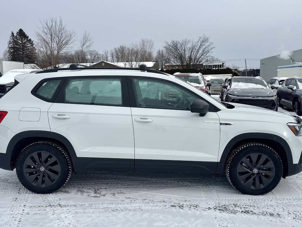 Volkswagen Taos Trendline 2022 à Cowansville, Québec - 4 - w1024h768px