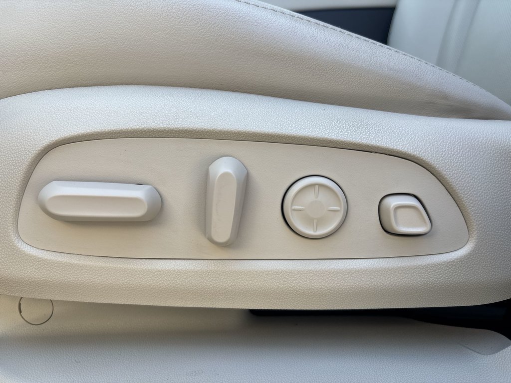 2023 Buick Enclave in Antigonish, Nova Scotia - 12 - w1024h768px