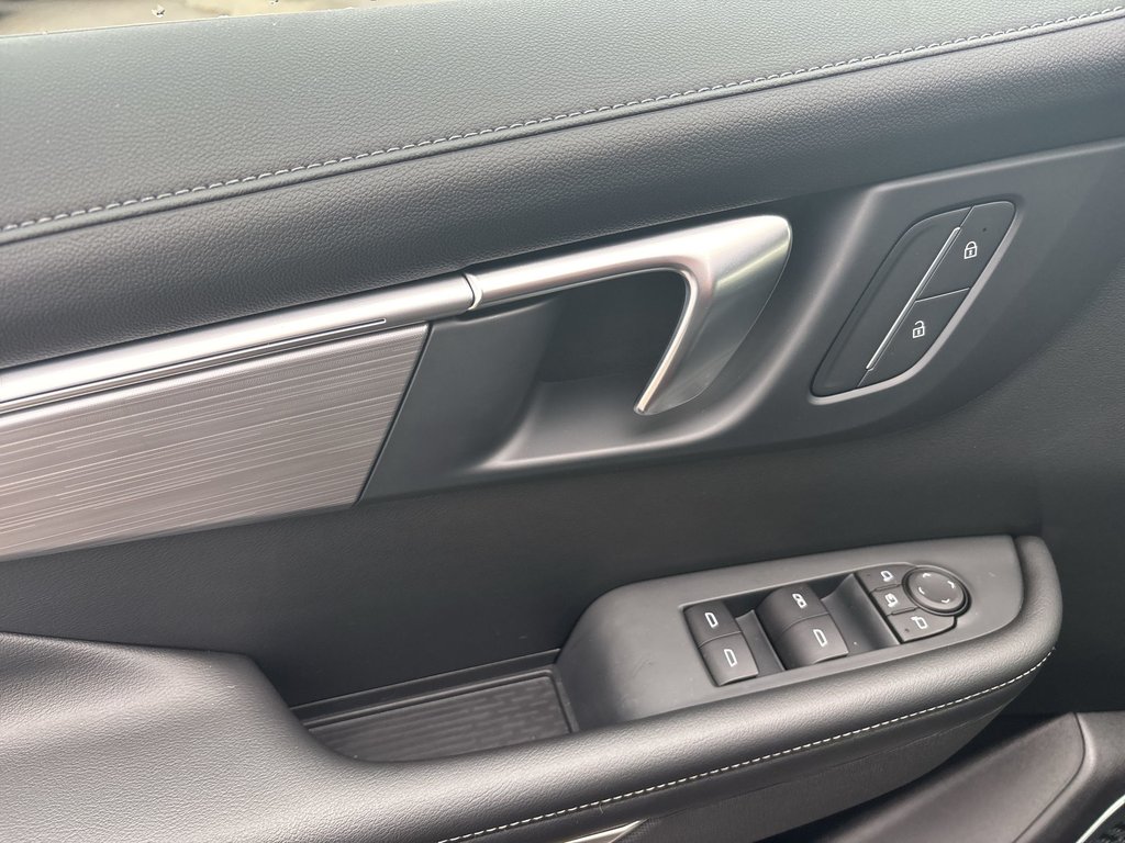 2025 Buick Enclave Preferred | Leather | Cam | USB | HtdSeats&Wheel in Saint John, New Brunswick - 13 - w1024h768px