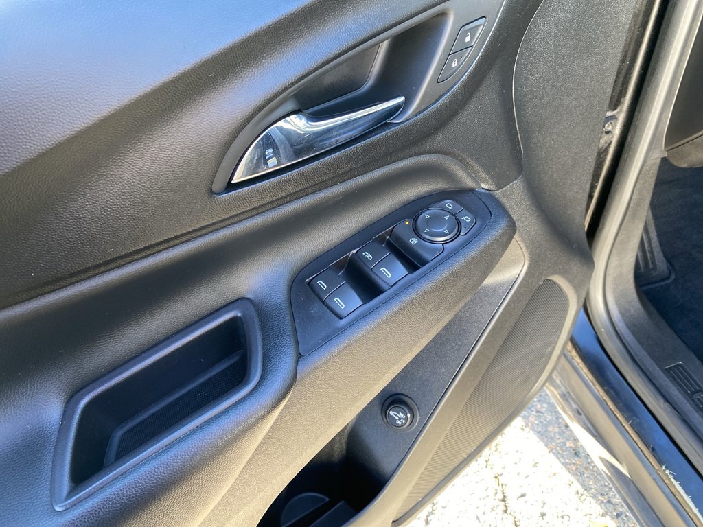 2019 Chevrolet EQUINOX LT | Cam | HtdSeats | Cruise | Park Assist in Saint John, New Brunswick - 13 - w1024h768px