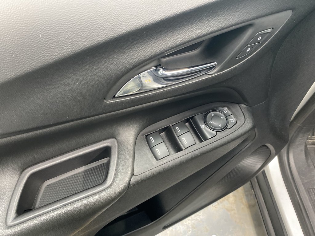 2019 Chevrolet EQUINOX in Antigonish, Nova Scotia - 13 - w1024h768px