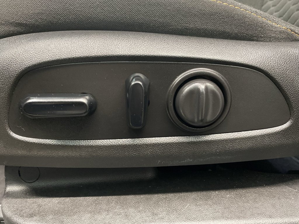 2019 Chevrolet EQUINOX in Antigonish, Nova Scotia - 12 - w1024h768px