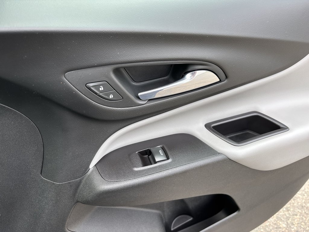 2019 Chevrolet EQUINOX LT | Roof | Nav | HtdSeats | Cam | USB in Saint John, New Brunswick - 35 - w1024h768px