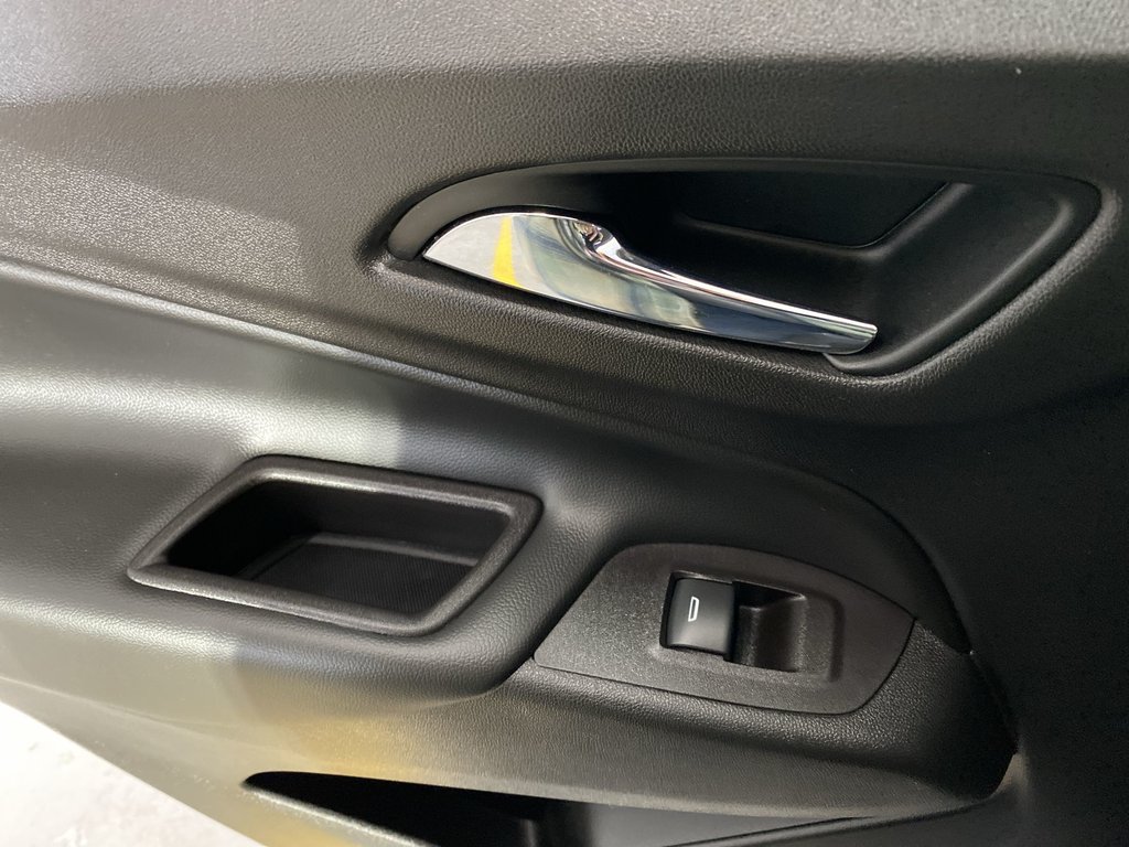 2021 Chevrolet EQUINOX in Antigonish, Nova Scotia - 28 - w1024h768px