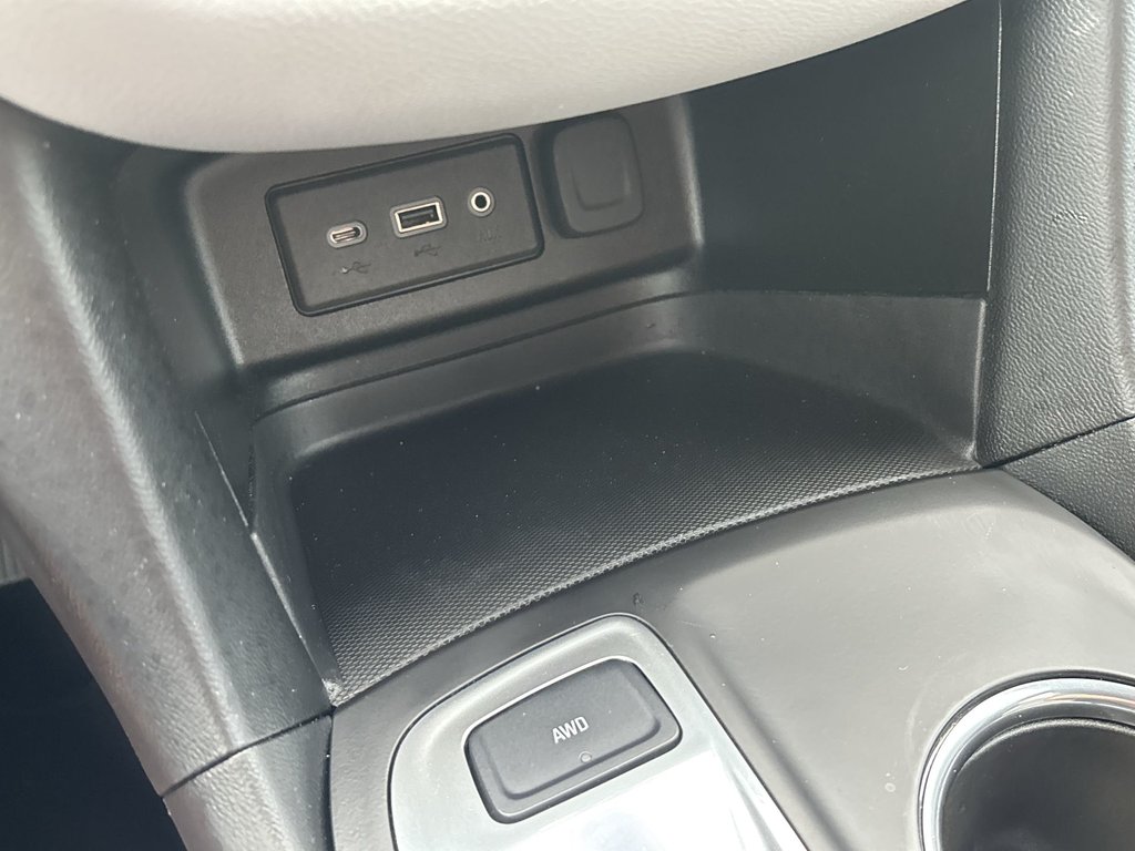 Chevrolet Equinox LS | Cam | USB | HtdSeats | Bluetooth 2021 à Saint John, Nouveau-Brunswick - 24 - w1024h768px