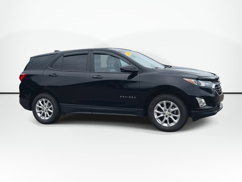 Chevrolet Equinox LS | Cam | USB | HtdSeats | Bluetooth 2021 à Saint John, Nouveau-Brunswick - 2 - w1024h768px