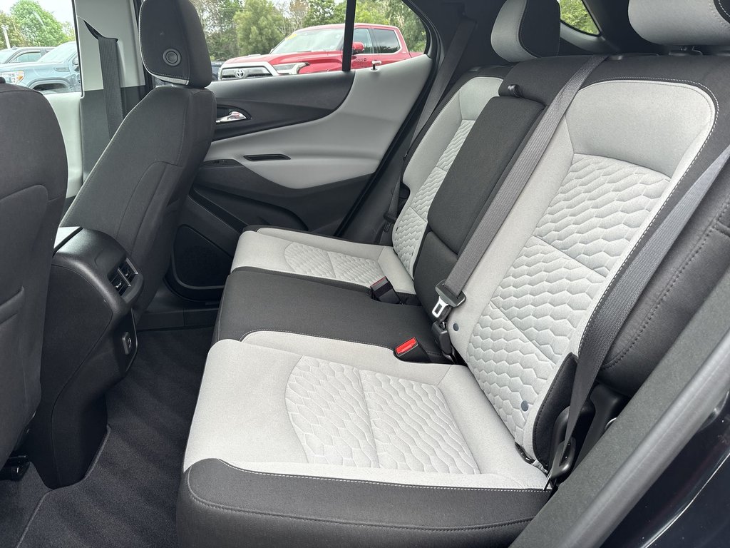 Chevrolet Equinox LS | Cam | USB | HtdSeats | Bluetooth 2021 à Saint John, Nouveau-Brunswick - 27 - w1024h768px