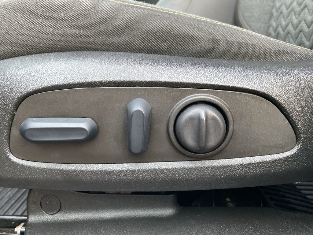 2022 Chevrolet EQUINOX in Antigonish, Nova Scotia - 12 - w1024h768px