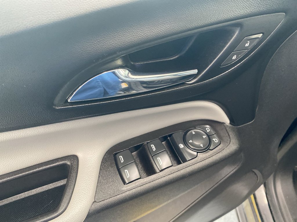 2022 Chevrolet EQUINOX LS | Cruise | Cam | Bluetooth in Saint John, New Brunswick - 13 - w1024h768px