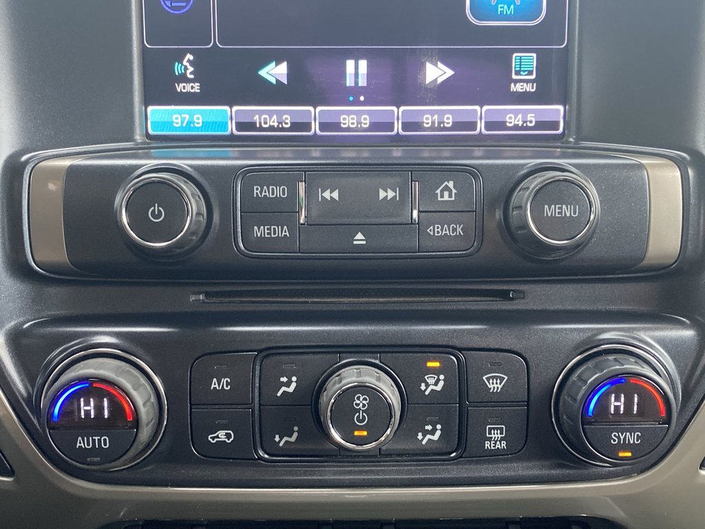 2014 Chevrolet SILVERADO 1500 High Country | Leather | Sunroof | Heated Seats in Saint John, New Brunswick - 23 - w1024h768px