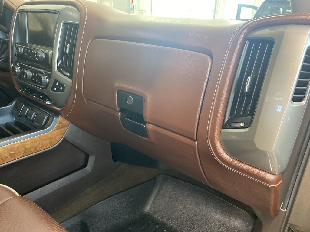 2014 Chevrolet SILVERADO 1500 High Country | Leather | Sunroof | Heated Seats in Saint John, New Brunswick - 35 - w1024h768px