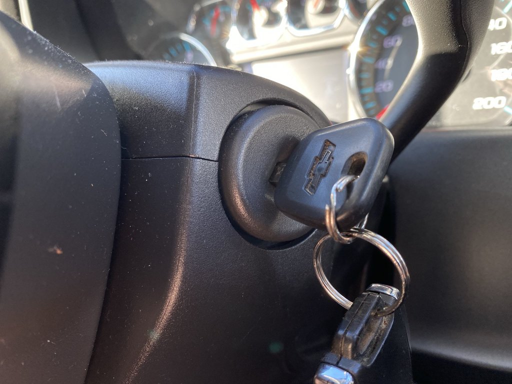 2016 Chevrolet SILVERADO 1500 WORK TRUCK in Saint John, New Brunswick - 16 - w1024h768px