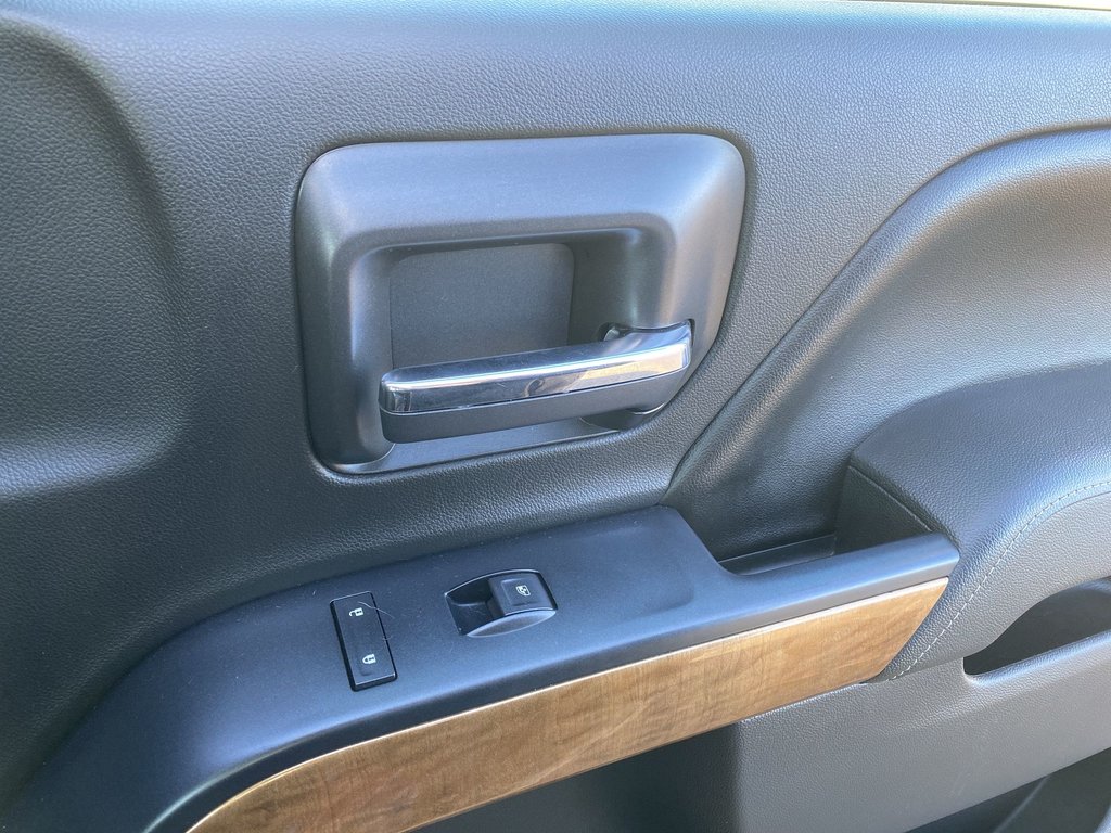 2016 Chevrolet SILVERADO 1500 WORK TRUCK in Saint John, New Brunswick - 36 - w1024h768px