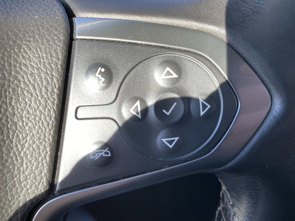 Chevrolet SILVERADO 1500 LTZ | Leather | Htd Seats | Cam | Cruise 2016 à Saint John, Nouveau-Brunswick - 18 - w1024h768px