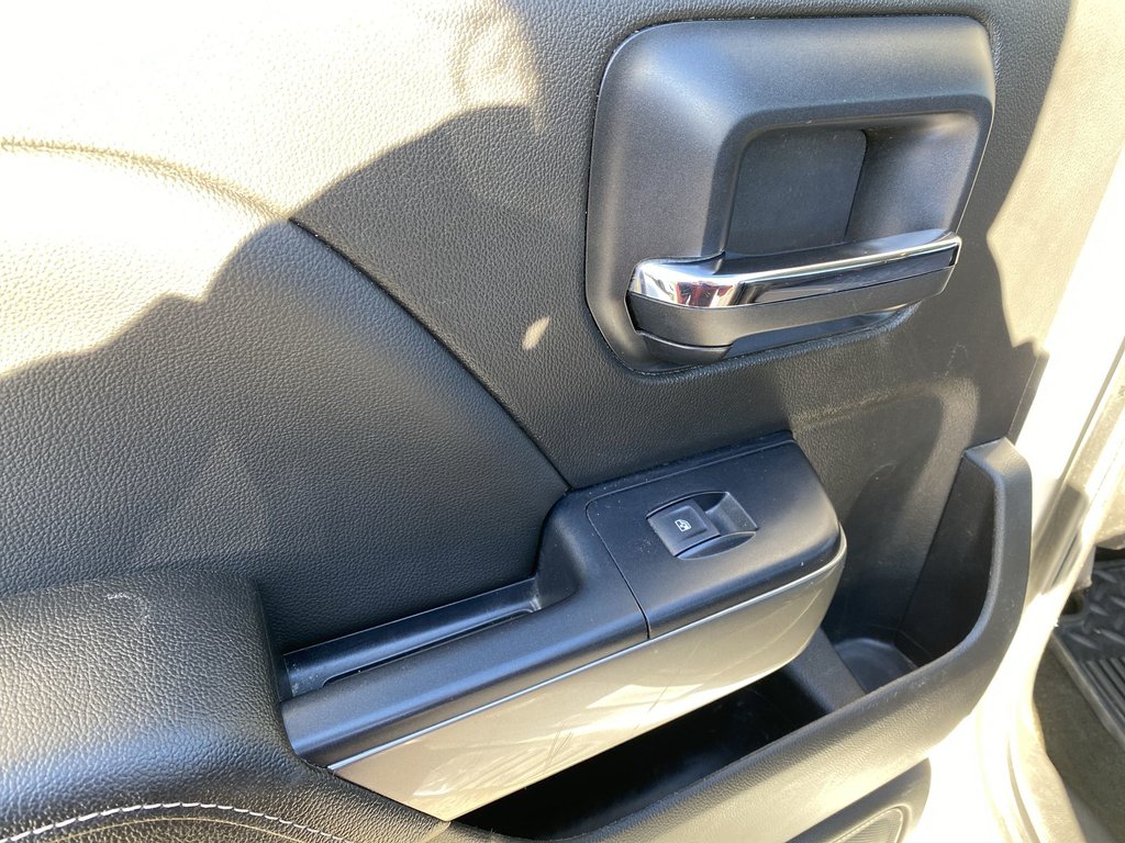 2018 Chevrolet SILVERADO 1500 LT | Cam | Keyless | Cruise | RemoteStart in Saint John, New Brunswick - 29 - w1024h768px