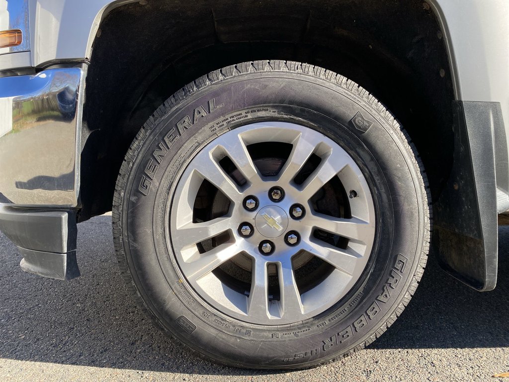 2018 Chevrolet SILVERADO 1500 LT | Cam | Keyless | Cruise | RemoteStart in Saint John, New Brunswick - 10 - w1024h768px