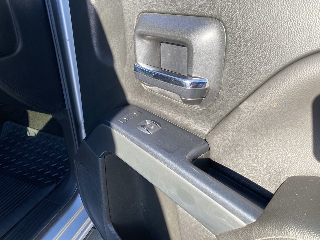 2018 Chevrolet SILVERADO 1500 LT | Cam | Keyless | Cruise | RemoteStart in Saint John, New Brunswick - 36 - w1024h768px