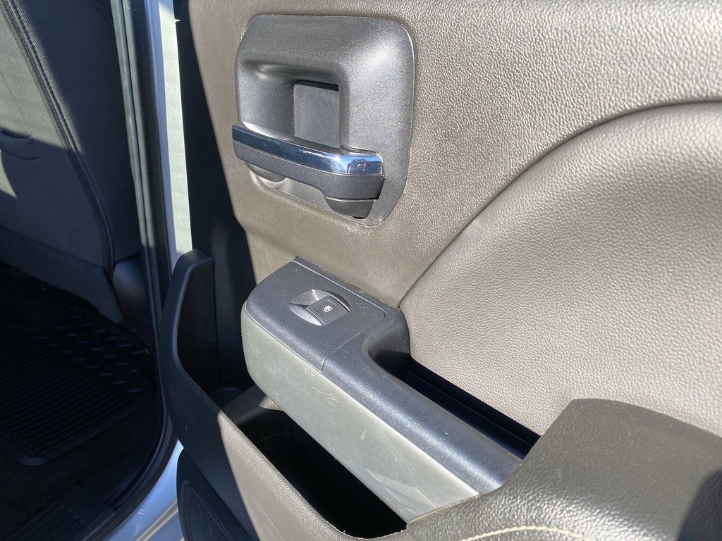 2018 Chevrolet SILVERADO 1500 LT | Cam | Keyless | Cruise | RemoteStart in Saint John, New Brunswick - 32 - w1024h768px