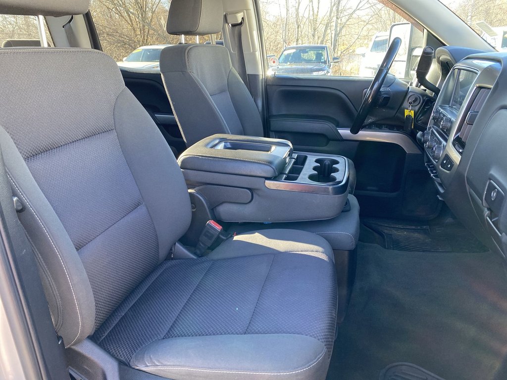 2018 Chevrolet SILVERADO 1500 LT | Cam | Keyless | Cruise | RemoteStart in Saint John, New Brunswick - 33 - w1024h768px