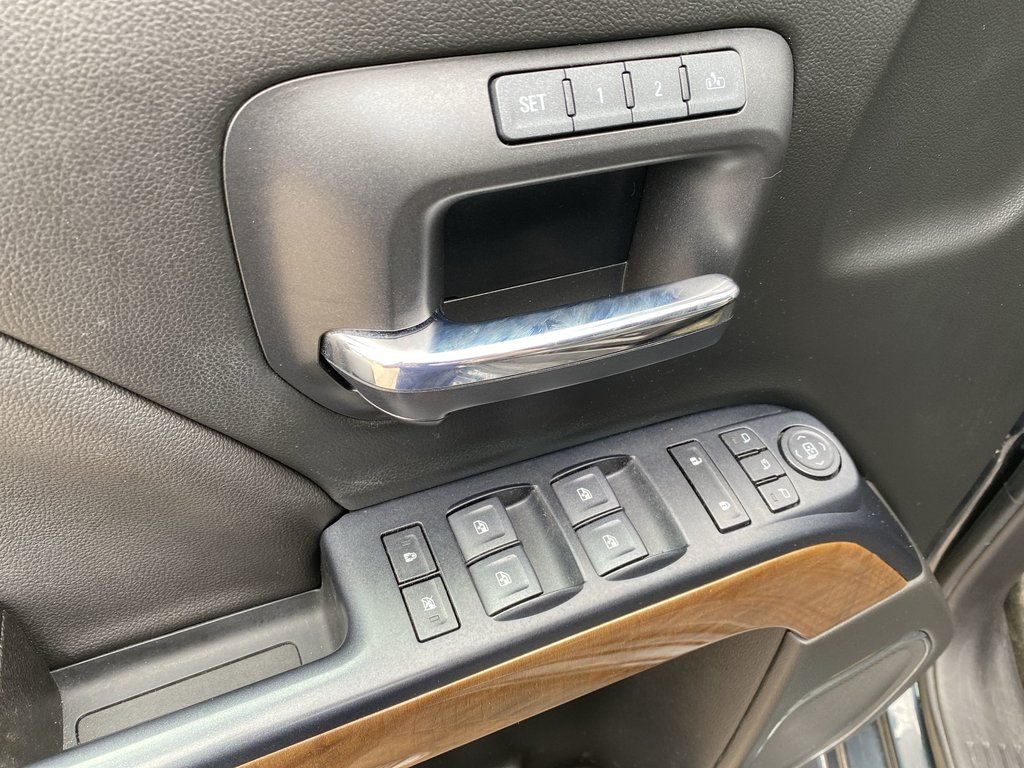 2018 Chevrolet SILVERADO 1500 LTZ | Leather | Htd Seats | V8 in Saint John, New Brunswick - 13 - w1024h768px