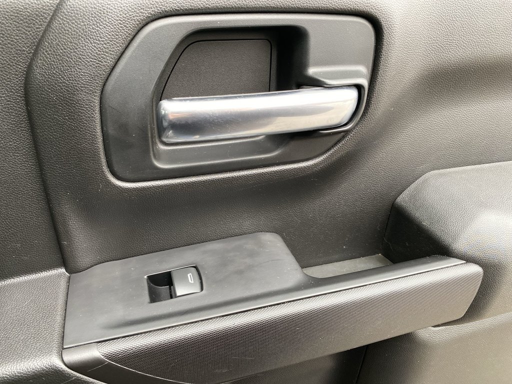 2019 Chevrolet Silverado 1500 Custom Trail Boss | 4WD | V8 | Cruise | Cam in Saint John, New Brunswick - 32 - w1024h768px