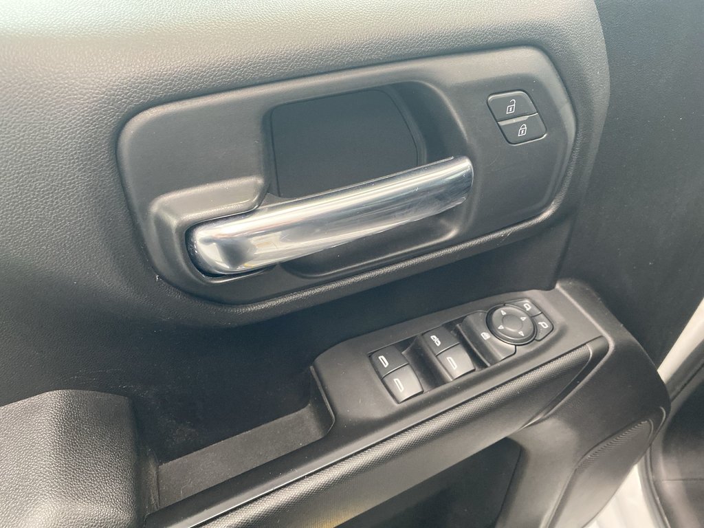 Chevrolet SILVERADO 1500 WT | 4WD | Cruise | Pwr Seats | Gas 2020 à Saint John, Nouveau-Brunswick - 13 - w1024h768px