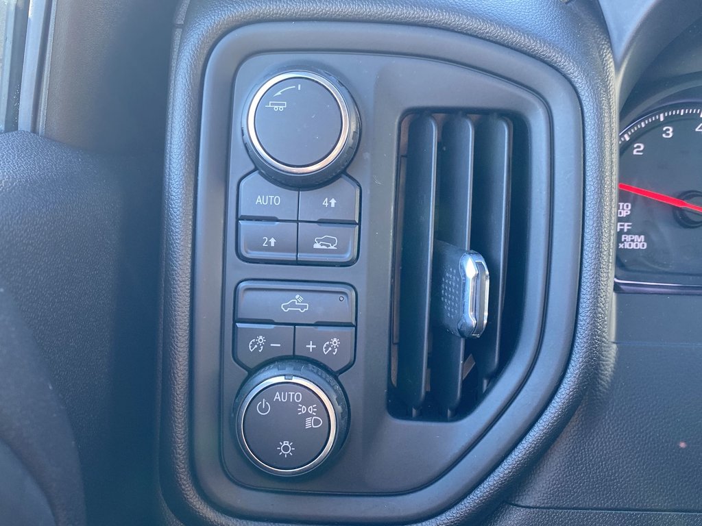 Chevrolet SILVERADO 1500 WT | 4WD | Cruise | Pwr Seats | Gas 2020 à Saint John, Nouveau-Brunswick - 19 - w1024h768px