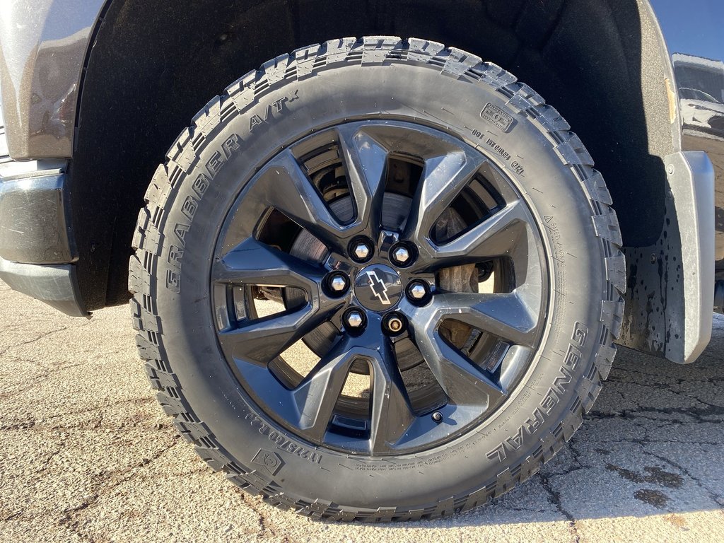2020 Chevrolet SILVERADO 1500 LT Trailboss | Htd Seats | Htd Wheel | V8 | Cam in Saint John, New Brunswick - 10 - w1024h768px