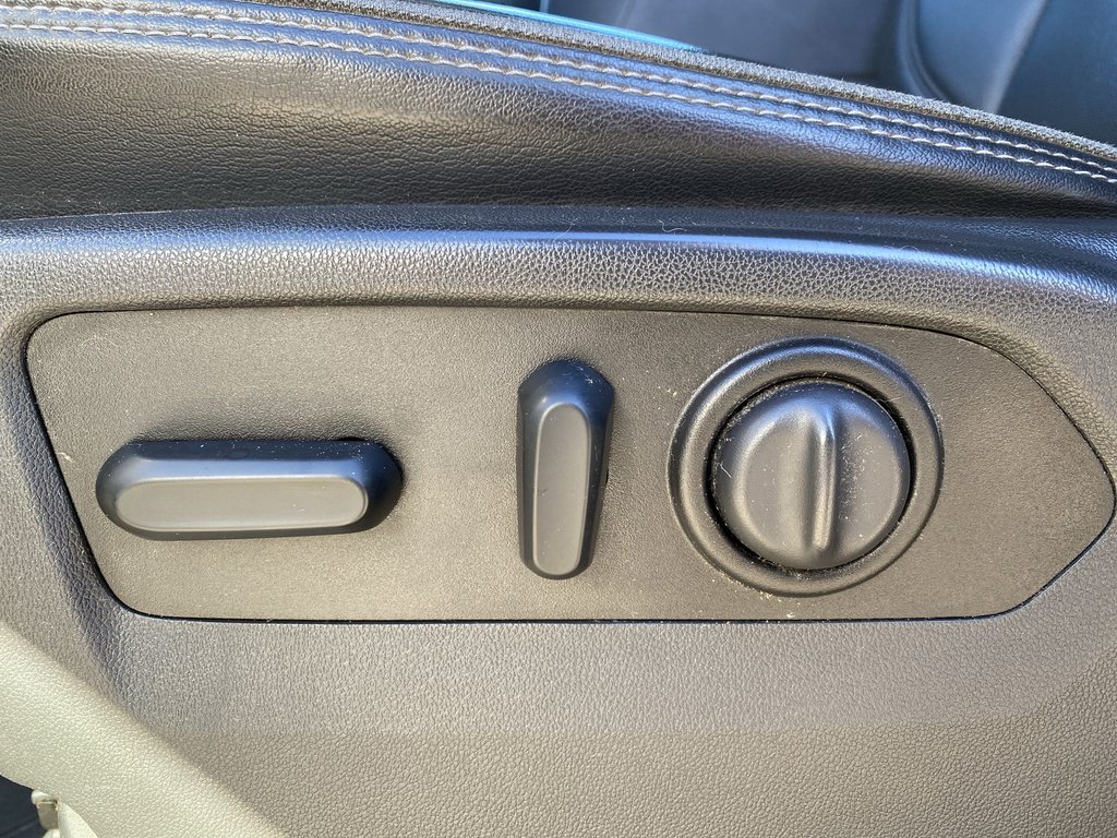 2021 Chevrolet SILVERADO 1500 in Antigonish, Nova Scotia - 12 - w1024h768px