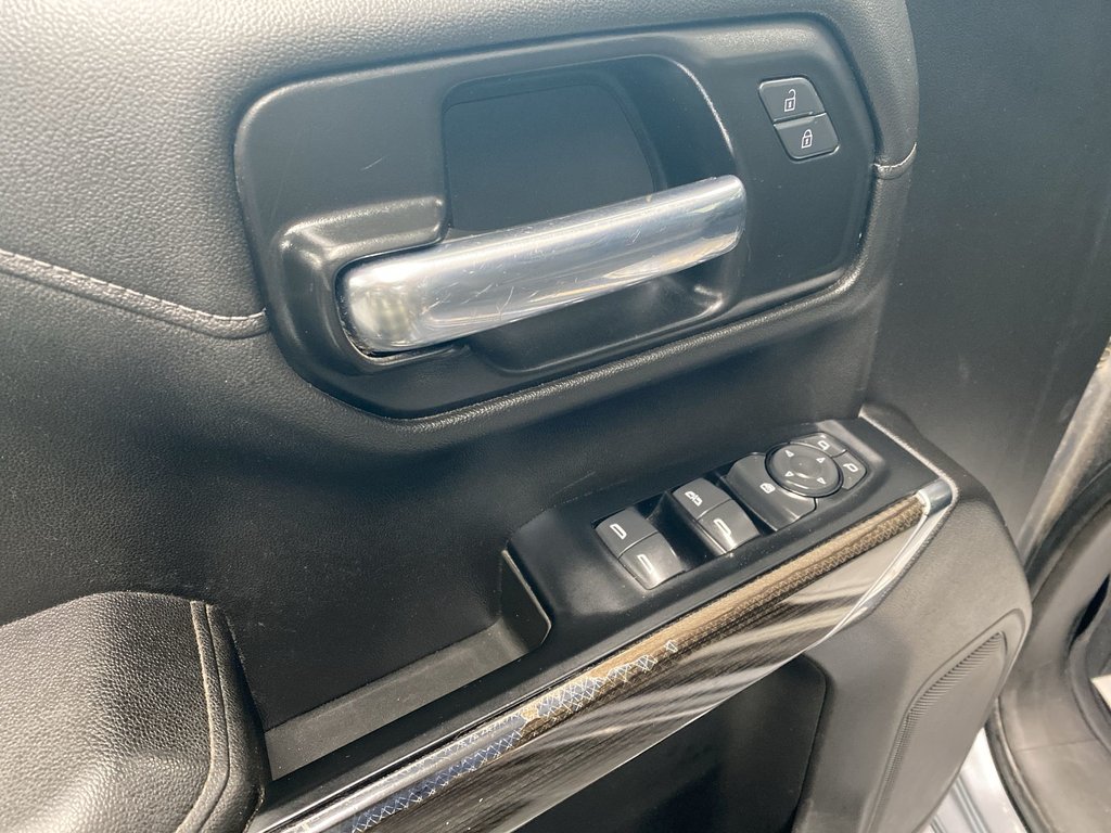 Chevrolet SILVERADO 1500 RST | 4WD | Bluetooth | 5.3L | 20 Wheels 2021 à Saint John, Nouveau-Brunswick - 13 - w1024h768px