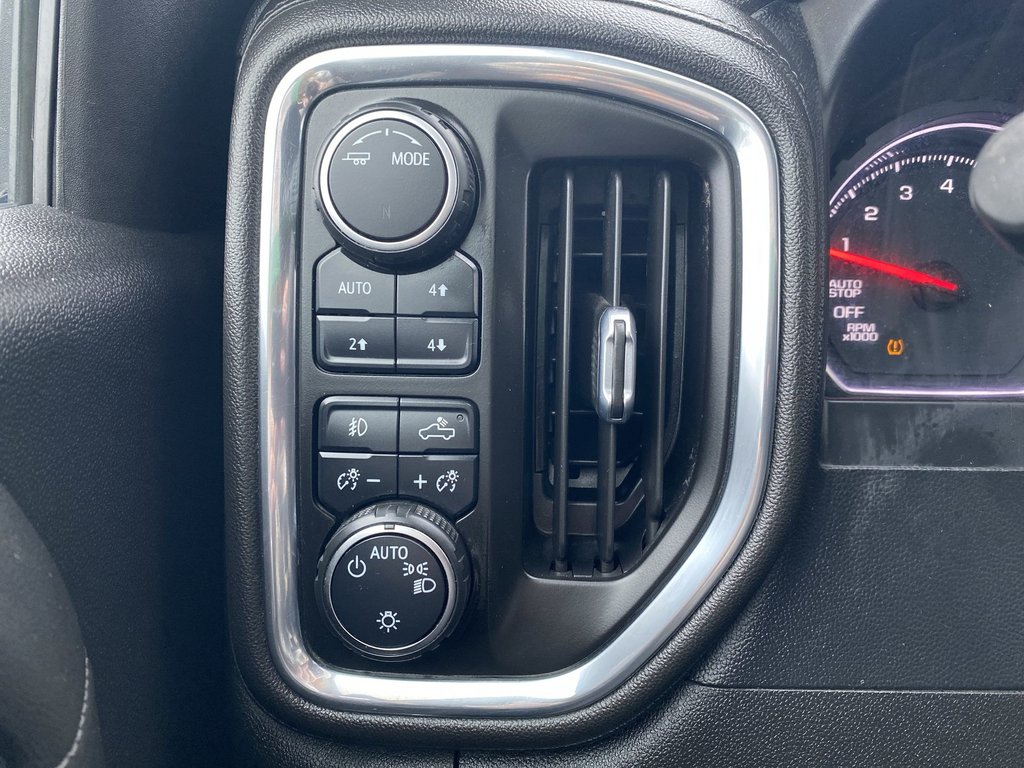 Chevrolet SILVERADO 1500 RST | 4WD | Bluetooth | 5.3L | 20 Wheels 2021 à Saint John, Nouveau-Brunswick - 19 - w1024h768px