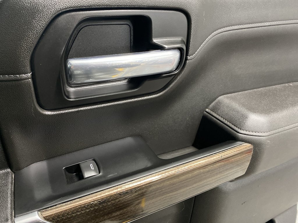 Chevrolet SILVERADO 1500 RST | 4WD | Bluetooth | 5.3L | 20 Wheels 2021 à Saint John, Nouveau-Brunswick - 32 - w1024h768px