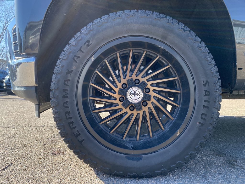 2021 Chevrolet SILVERADO 1500 LTZ | Leather | Diesel | Z71 in Saint John, New Brunswick - 10 - w1024h768px