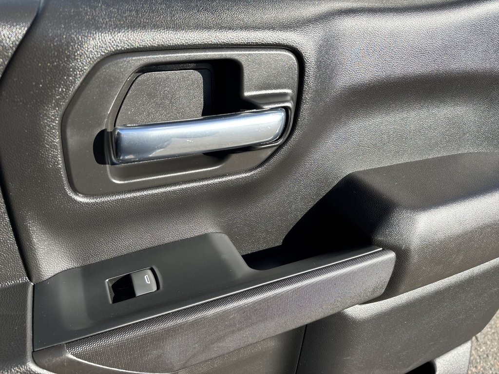Chevrolet Silverado 1500 Custom | Cam | USB | Cruise | Warranty to 2028 2022 à Saint John, Nouveau-Brunswick - 31 - w1024h768px