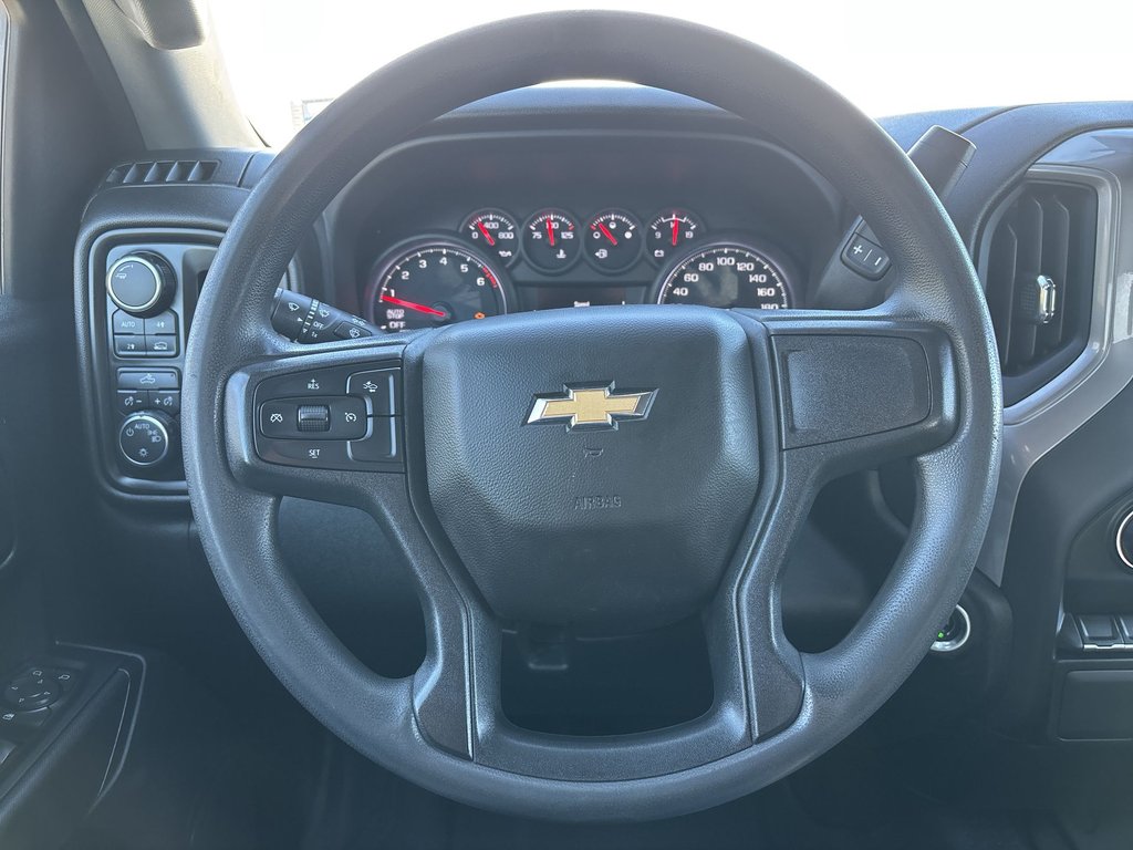 Chevrolet Silverado 1500 Custom | Cam | USB | Cruise | Warranty to 2028 2022 à Saint John, Nouveau-Brunswick - 14 - w1024h768px