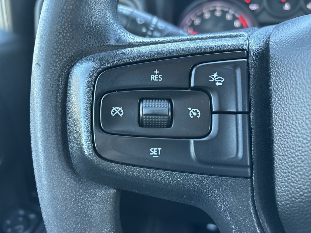Chevrolet Silverado 1500 Custom | Cam | USB | Cruise | Warranty to 2028 2022 à Saint John, Nouveau-Brunswick - 17 - w1024h768px
