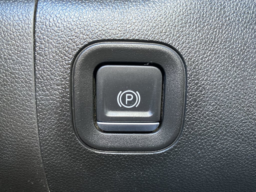 2022 Chevrolet SILVERADO 1500 LTZ | HD Cam | USB | Htd&Vented Seats | Keyless in Saint John, New Brunswick - 26 - w1024h768px