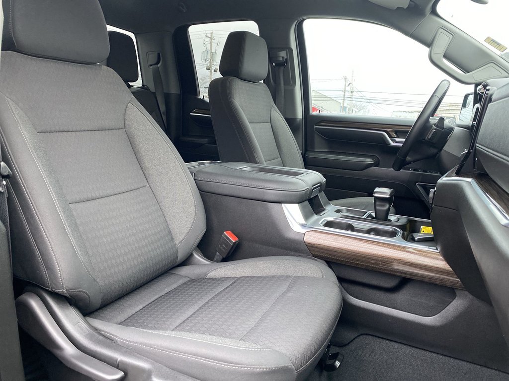 2022 Chevrolet SILVERADO 1500 RST | HDCam | USB | HtdMirrors | Cruise in Saint John, New Brunswick - 33 - w1024h768px