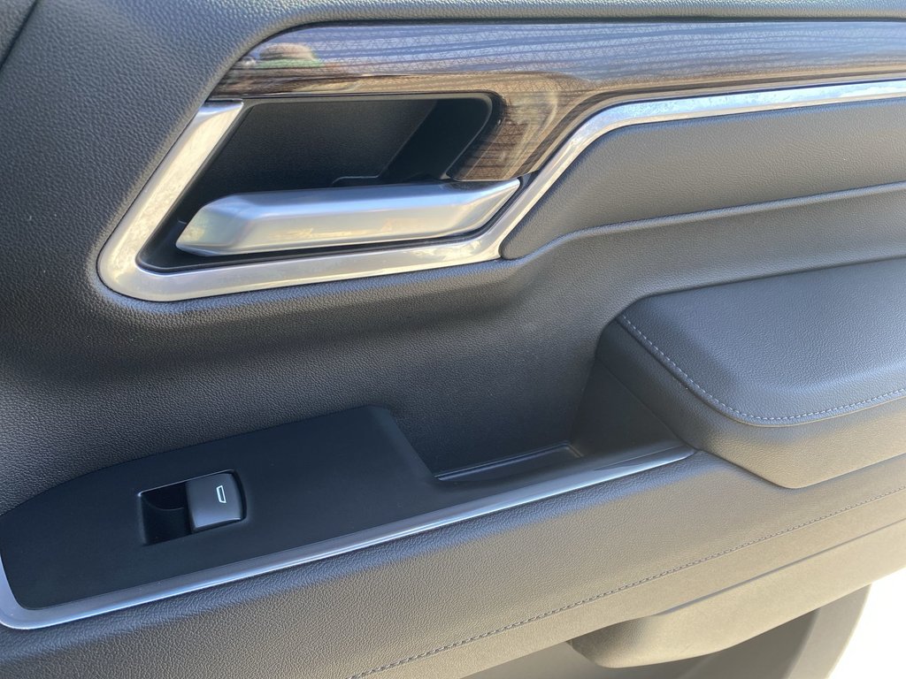 2022 Chevrolet SILVERADO 1500 RST | Htd Wheel | Htd Seats | V8 in Saint John, New Brunswick - 31 - w1024h768px