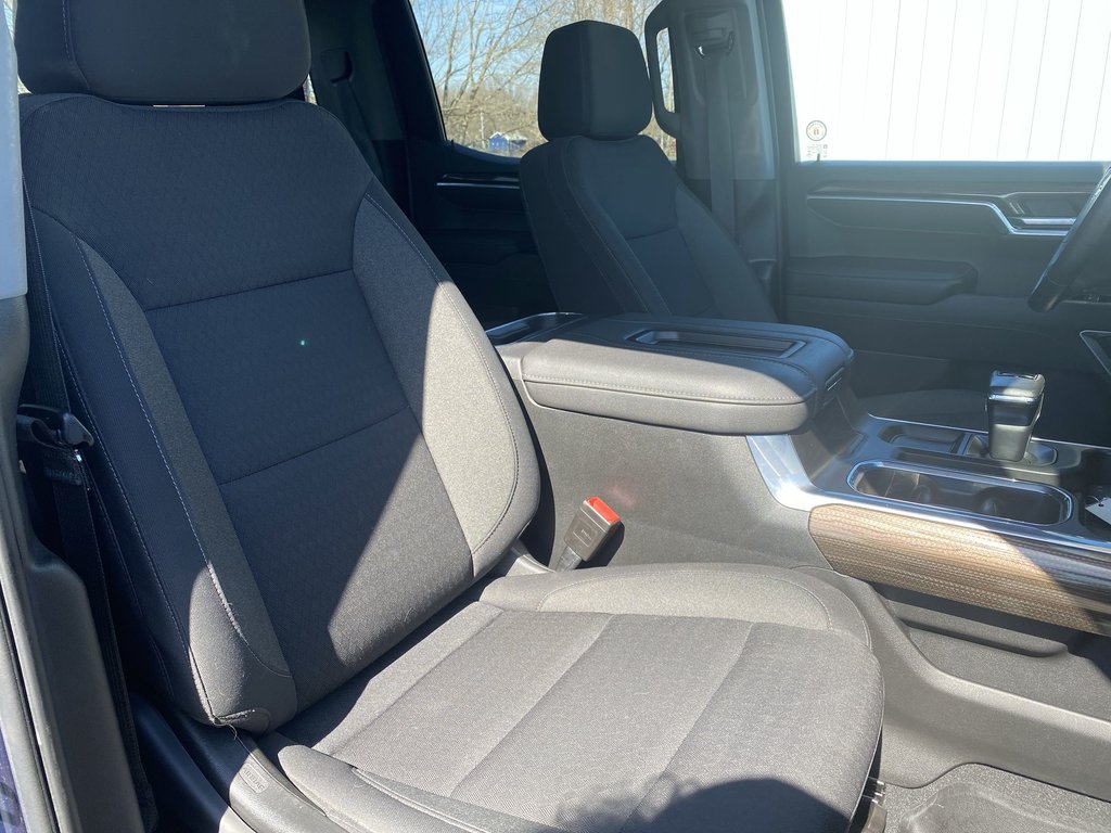 2022 Chevrolet SILVERADO 1500 RST | Htd Wheel | Htd Seats | V8 in Saint John, New Brunswick - 32 - w1024h768px