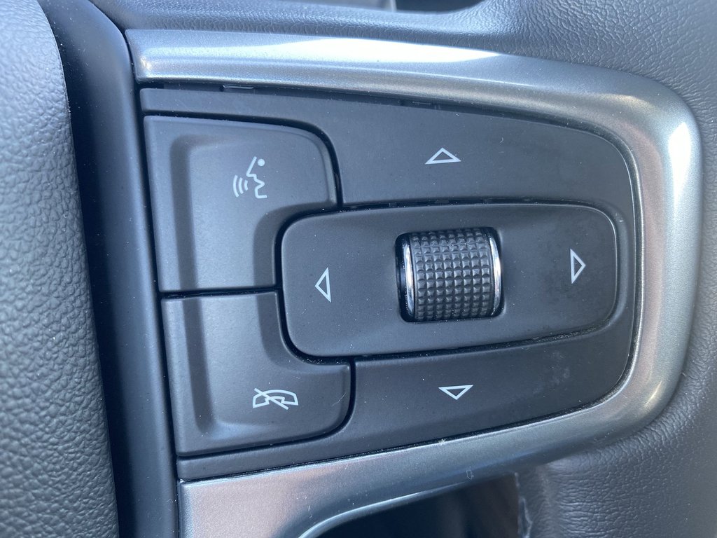 2022 Chevrolet SILVERADO 1500 RST | Htd Wheel | Htd Seats | V8 in Saint John, New Brunswick - 18 - w1024h768px