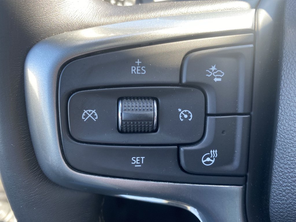 2022 Chevrolet SILVERADO 1500 RST | Htd Wheel | Htd Seats | V8 in Saint John, New Brunswick - 17 - w1024h768px
