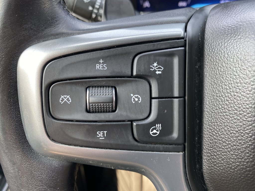 2022 Chevrolet SILVERADO 1500 UNKNOWN in Saint John, New Brunswick - 17 - w1024h768px
