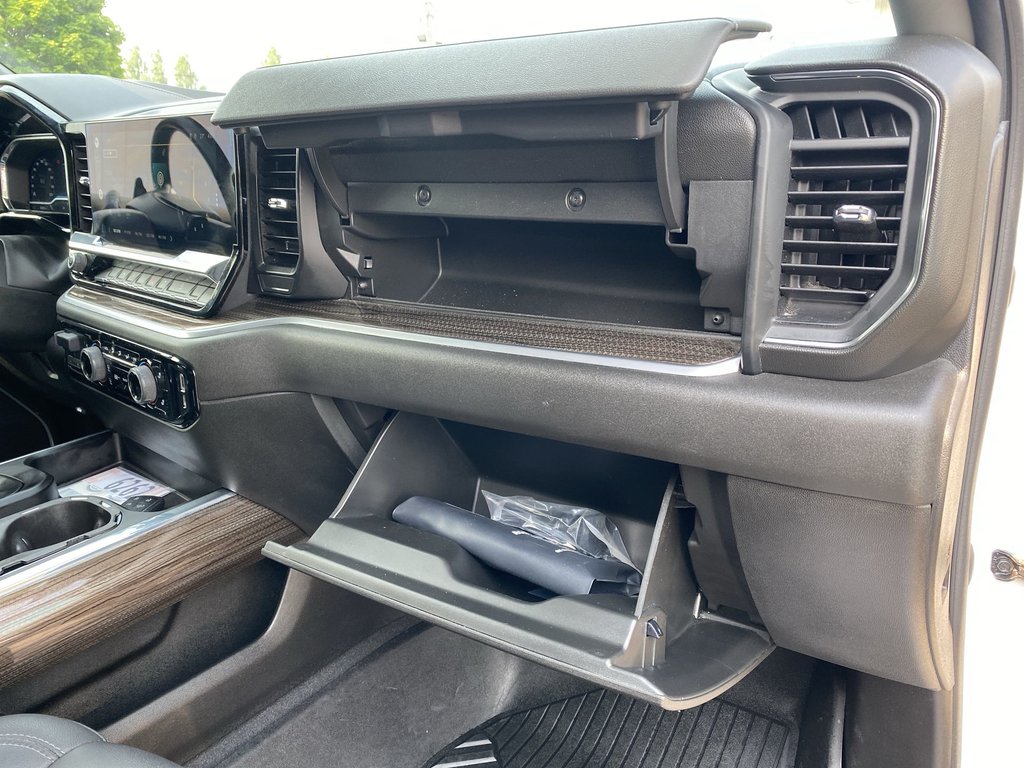 2022 Chevrolet SILVERADO 1500 UNKNOWN in Saint John, New Brunswick - 34 - w1024h768px