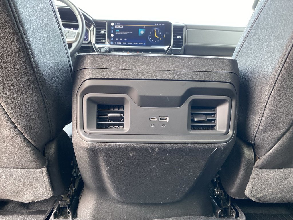 2022 Chevrolet SILVERADO 1500 UNKNOWN in Saint John, New Brunswick - 28 - w1024h768px